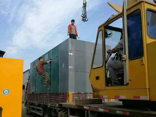 路桥更换水冷式机油散热器密封件的操作流程是怎样的?